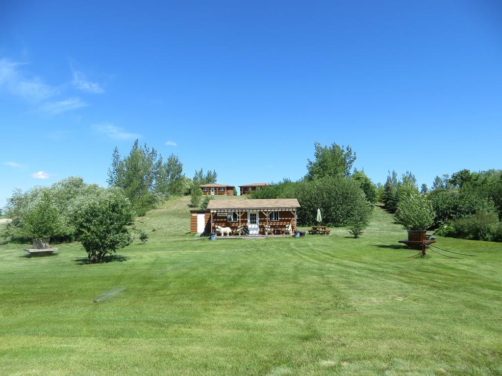 Orchard View Bed And Breakfast Moose Jaw Bagian luar foto